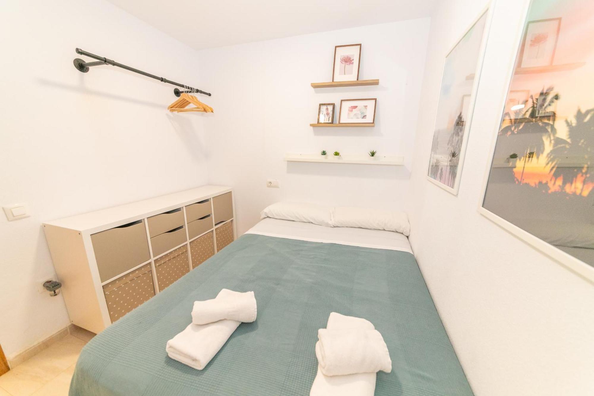 Adosado Nuevo Con Piscina, Playa, Garaje Y Jardin 로스 카뇨스 데 메카 외부 사진